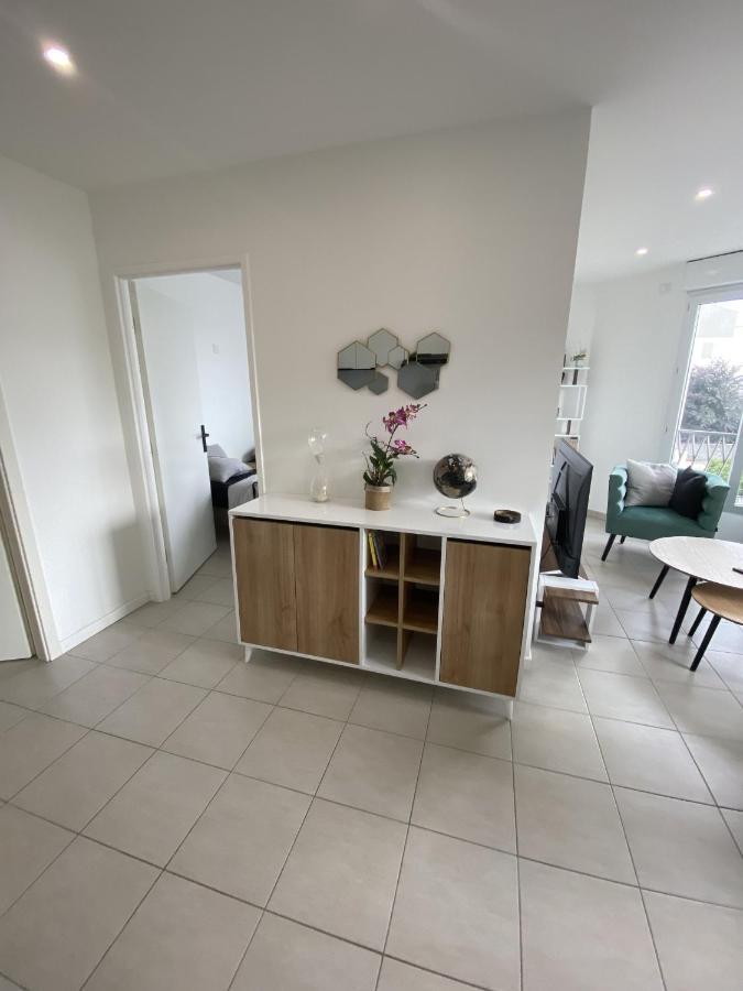 Appartement 2 Chambre Drancy Exterior photo